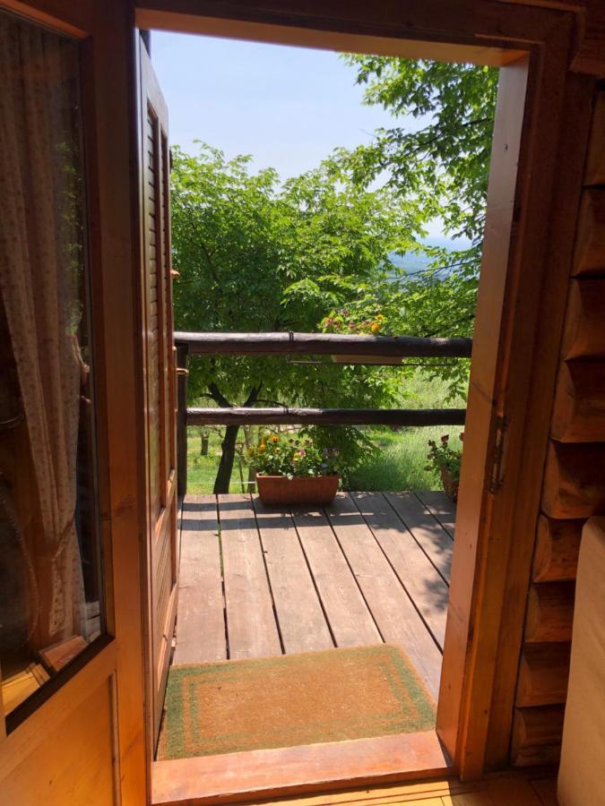 B&B Le Corone - Chalet Nel Bosco Cavalo Экстерьер фото